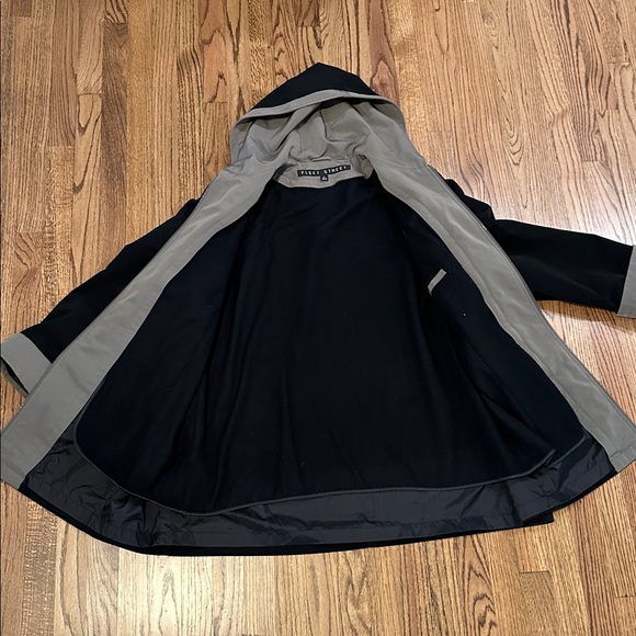 Women’s Fleet Street- Black Hooded Coat. Size XL - Picture 7 of 10